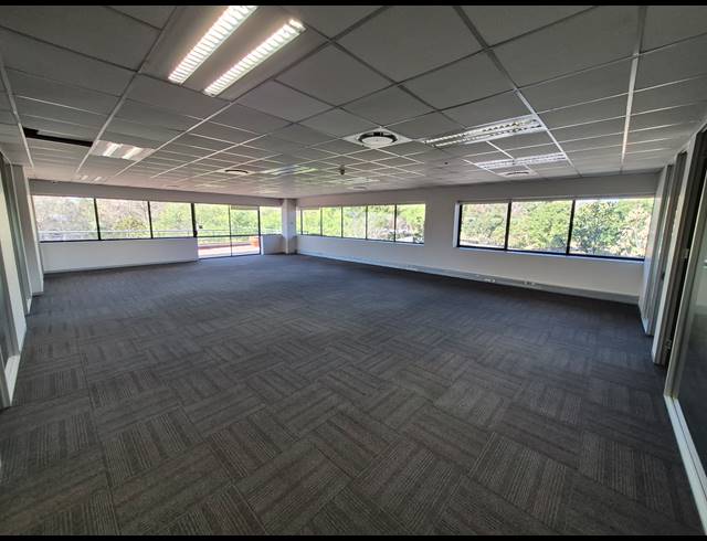632M² OFFICE TO LET IN WOODMEAD